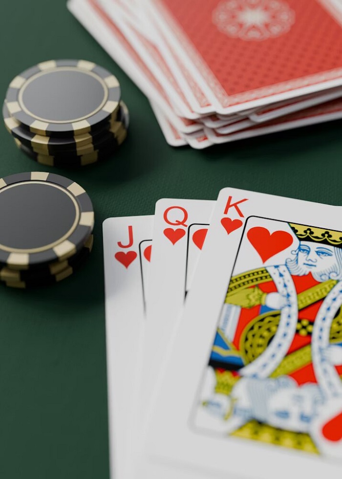 Full House: kolmen samanarvoisuuden ja parin yhdistelma